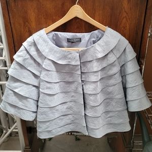 Grey Capelet